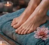 Classic Pedicure – SMAY Beauty home service Riyadh
